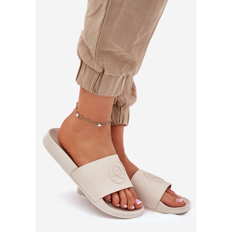 EVento Slippées féminines légères avec beige pressante décorative 1