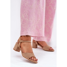 EVento Eco en daim classique des talons hauts féminins classiques sandales beige 2