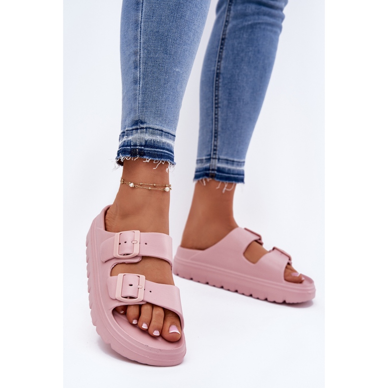 EVento Slippers de mousse pour femmes sur la plate-forme rose 2 EVento Slippers de mousse pour femmes sur la plate-forme rose 2