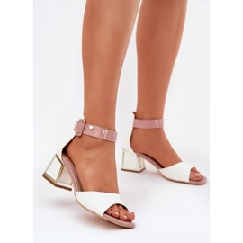 EVento Sandales féminines verminées sur le post blanc blanche 2