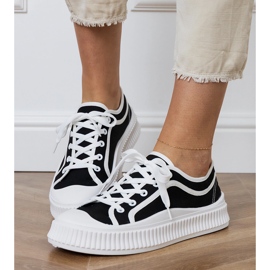 Baskets plateforme femme noires 2