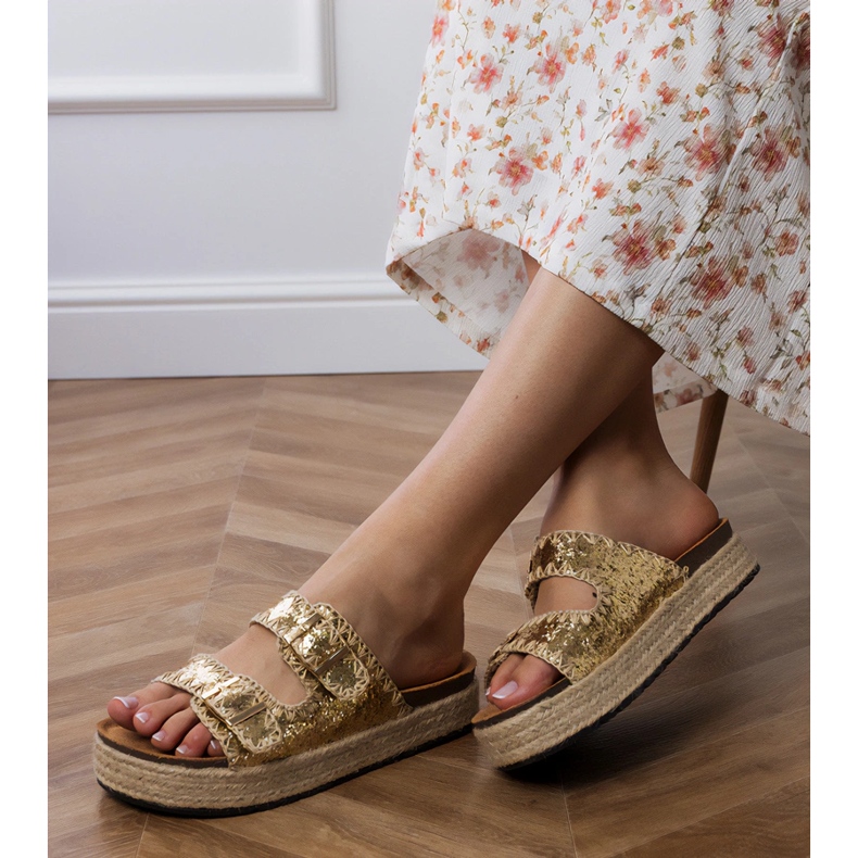 Slippers d'or Espadrilles avec boucles 2