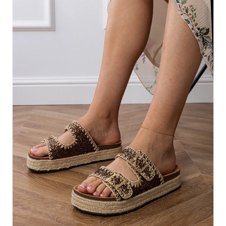 Espadrilles marron Flip glip -flops avec boucles brun 1