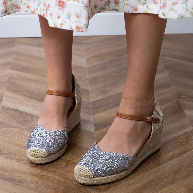 Sandales en brocart en argent en coin 2