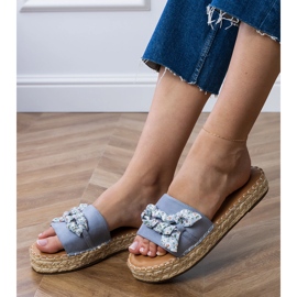 Espadrilles bleues avec un arc 2