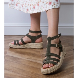 Sandales vertes Espadrille sur une plate-forme basse 4