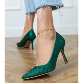 Pompes en satin vert avec zircons 4