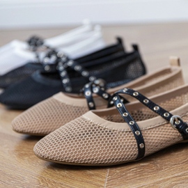 Ballerinas en mailles brunes avec une boucle décorative 1