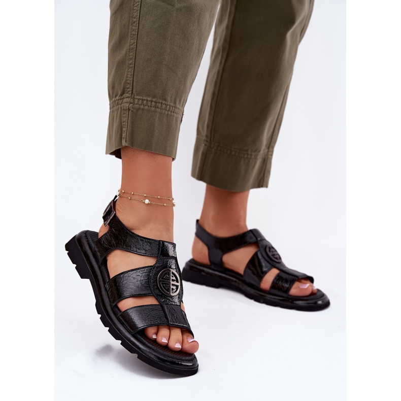 Sandales en cuir pour femmes verni avec un détail décoratif artiker 56c0691 noir 2