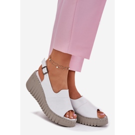 ARTIKER Sandales féminines en cuir naturel pour un coin Artker 54C0786 blanc 1