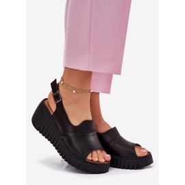 ARTIKER Sandales féminines en cuir naturel sur Wedge Artker 54C0791 noir le noir 1