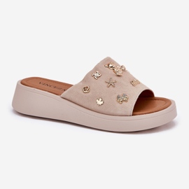 Les tongs en daim des femmes avec Vinceza 66741 beige 4