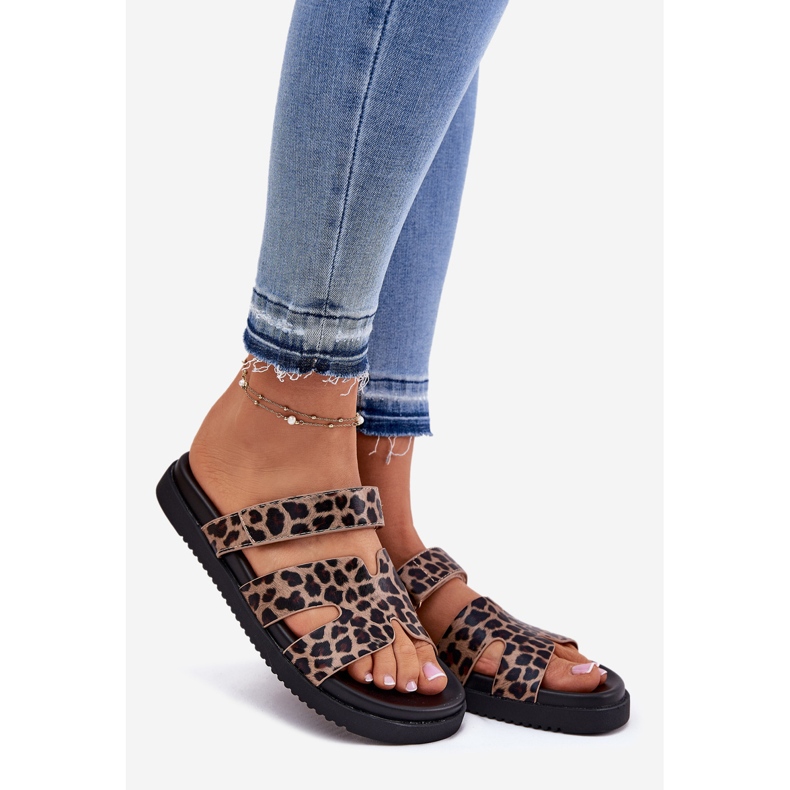 Les tongs des femmes avec Vinceza 17401 Velcro Leopard brun 1 Les tongs des femmes avec Vinceza 17401 Velcro Leopard brun 1