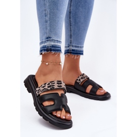 Les tongs en cuir féminin Vinceza 66769 Léopard noir le noir 2