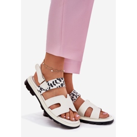 Vinceza 66780 Sandales léopard beige avec des talons plats 1 Vinceza 66780 Sandales léopard beige avec des talons plats 1