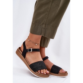 Sandales féminines avec une tresse sur la ceinture noire Inblu GS000050 1