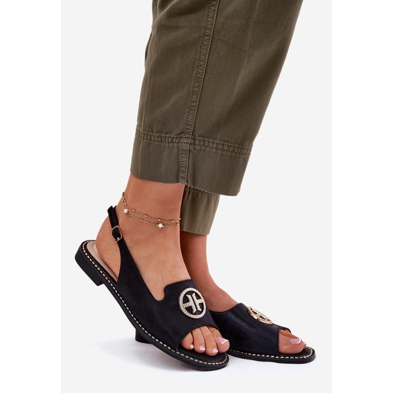 S.Barski Sandales féminines à talons plates avec un ornement S. Barski KV51-002 noir 1