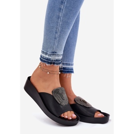 S.Barski Slippers en cuir féminin avec un ornement KV51-028 noir 1