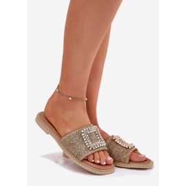 Les tongs des femmes plates avec des tresses et des décoration artiker 56c1337 beige 1