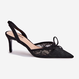 Talons hauts en dentelle avec un talon noir le noir 4