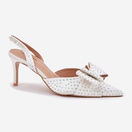 Talons hauts décorés avec un talon ouvert et un arc blanc blanche 3