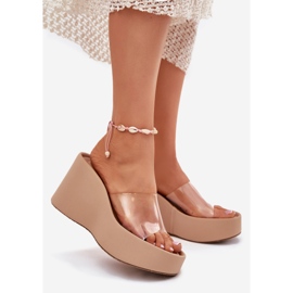Cales féminines avec coin avec une ceinture beige transparente 2