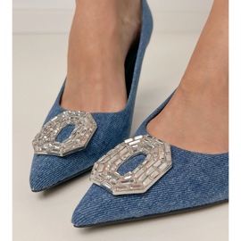 Pompes en jean sur une épingle avec zircons bleu 3