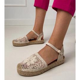 Sandales beiges ouverts Espadrilles 1