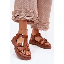 Sandales en cuir écologique pour femmes avec boucles de chameau brun 2