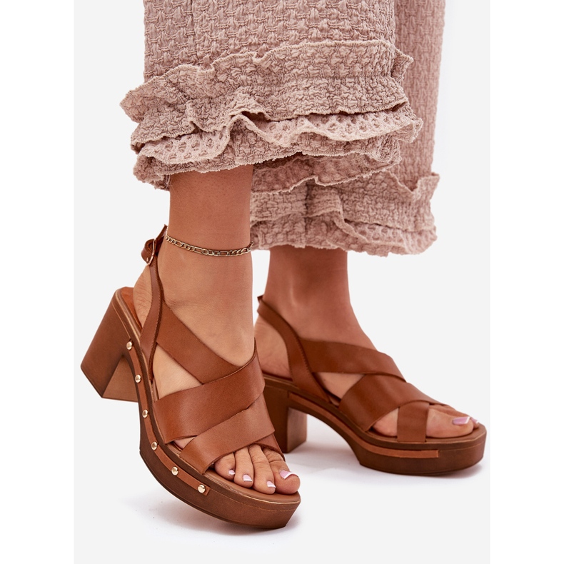 Sandales en cuir sur le Zazoo 1081 Brown Post brun 1 Sandales en cuir sur le Zazoo 1081 Brown Post brun 1