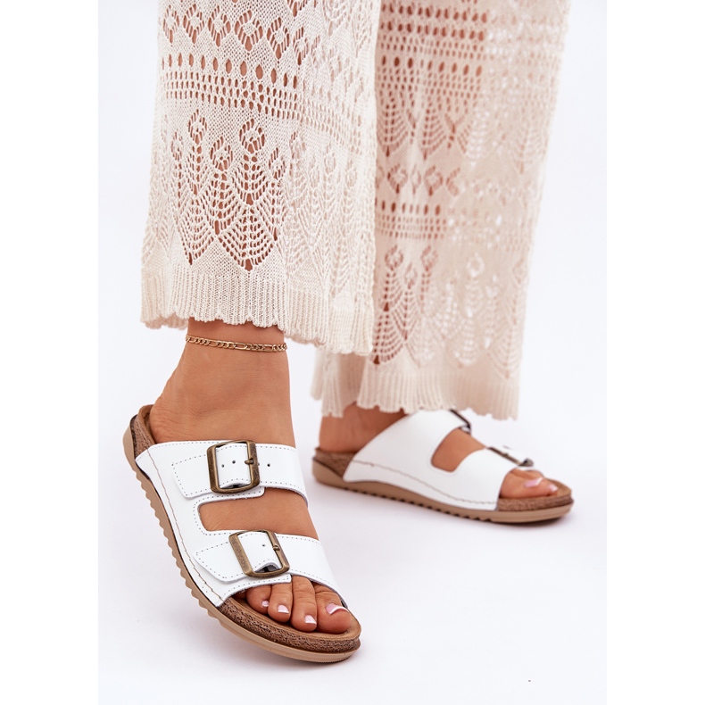 Les tongs en cuir avec inblu aa0002ko blanc 2