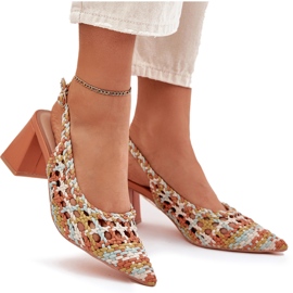 Sandales avec tresse sur le post multicolore jaune 8