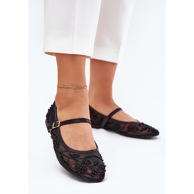 Ballerinas en maille avec broderie et décoration noire 2