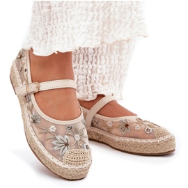 Mesh Espadrilles avec broderie sur la plate-forme beige 10