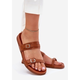 Slippers pour femmes avec boucles de chameau brun 1 Slippers pour femmes avec boucles de chameau brun 1