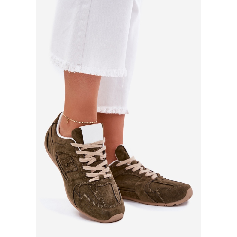 Chaussures de sport pour femmes avec écot en daim vert foncé 1