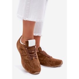 Chaussures de sport pour femmes avec un chameau en daim eco brun 1