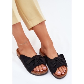 Slippers pour femmes sur une semelle de liège avec un arc noir le noir 9