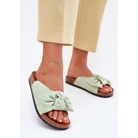 Slippers pour femmes sur la semelle en liège avec un arc à la menthe vert 2