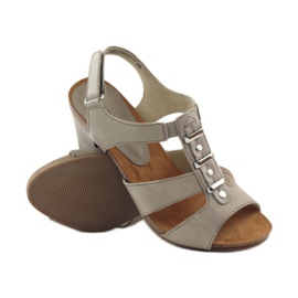 Caprice sandales chaussures pour femmes avec velcro 28309 brun multicolore 3 Caprice sandales chaussures pour femmes avec velcro 28309 brun multicolore 3