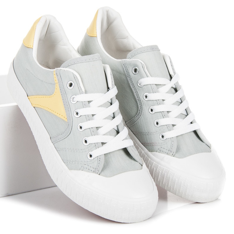 Kylie Baskets grises 1