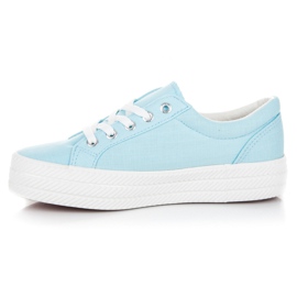 Kylie Baskets sur la plate-forme bleu 1