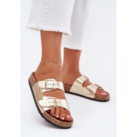 EVento Les tongs des femmes avec des boucles écologiques d'or 2 EVento Les tongs des femmes avec des boucles écologiques d'or 2