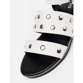 Goodin Sandales cloutées blanches 1