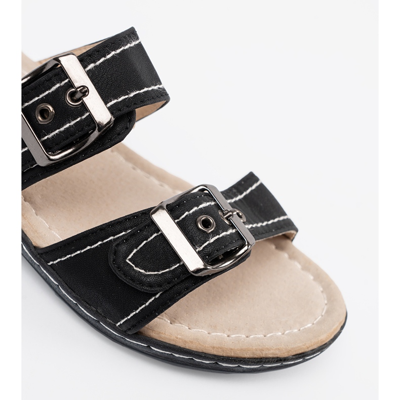 Shelvt Les tongs des femmes noires avec des boucles le noir 1