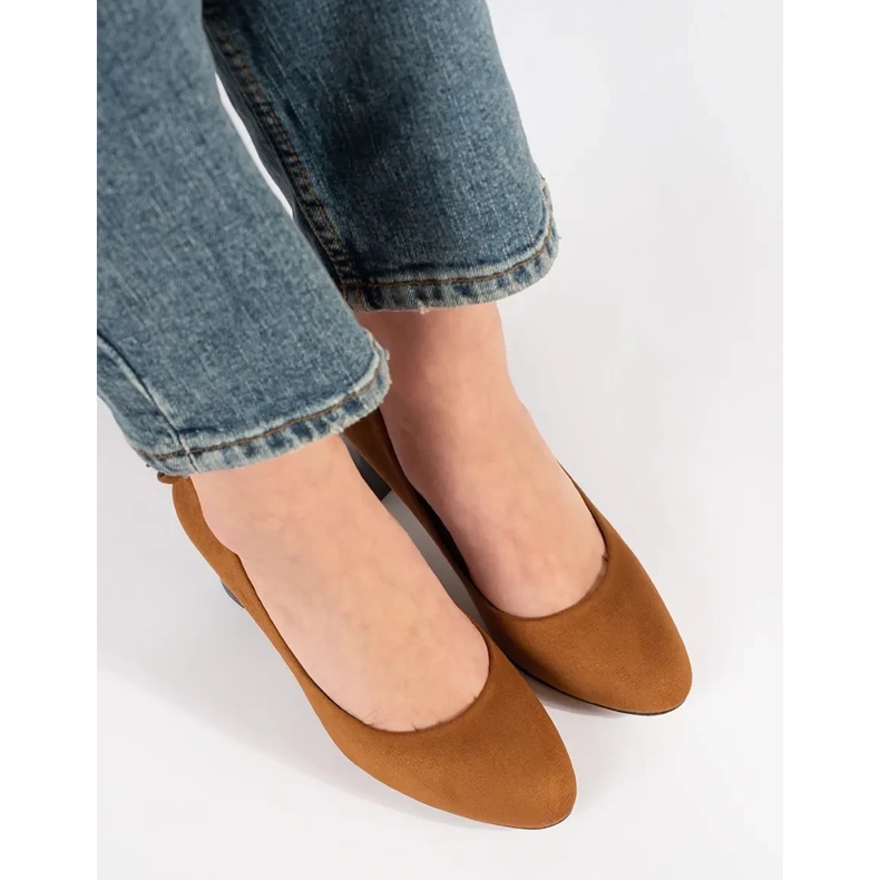 Goodin Escarpins en daim marron sur le pilier brun 1