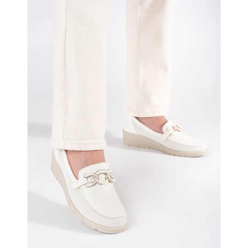 Seastar Chaussures de coin blanc avec une chaîne décorative 2
