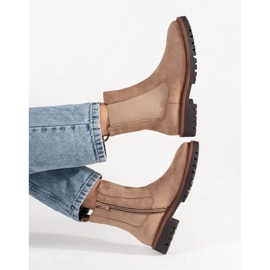 Bottes en daim beige chelsea 4
