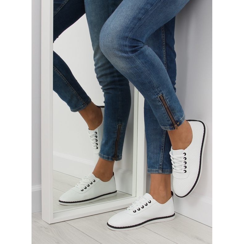 Baskets femme blanches L-6 Noir 2