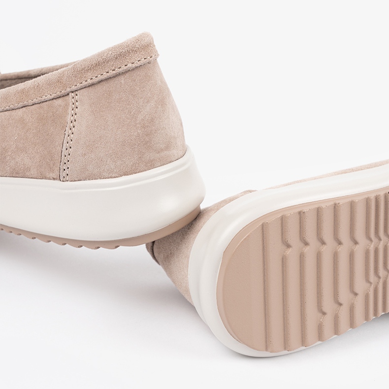 Goodin Mocassins beige en cuir naturel 1 Goodin Mocassins beige en cuir naturel 1